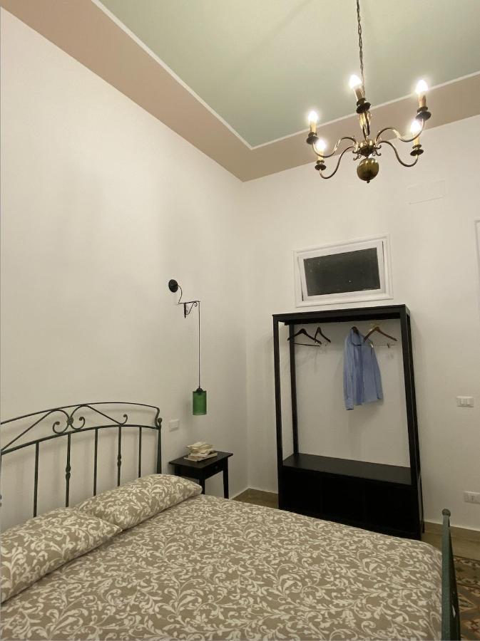 Il Gallo Di Eracle - Charming Suites & Rooms Термини-Имерезе Экстерьер фото