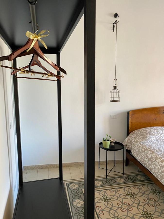 Il Gallo Di Eracle - Charming Suites & Rooms Термини-Имерезе Экстерьер фото