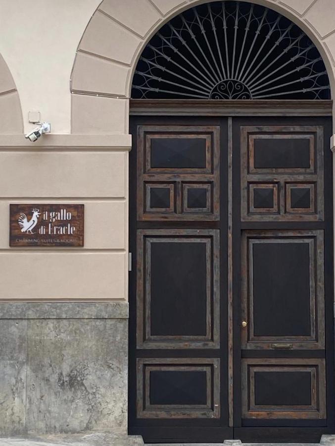 Il Gallo Di Eracle - Charming Suites & Rooms Термини-Имерезе Экстерьер фото